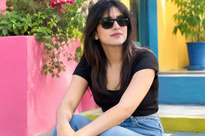 Natasha Noel: Age, Family, Yoga, Health, Social Media
