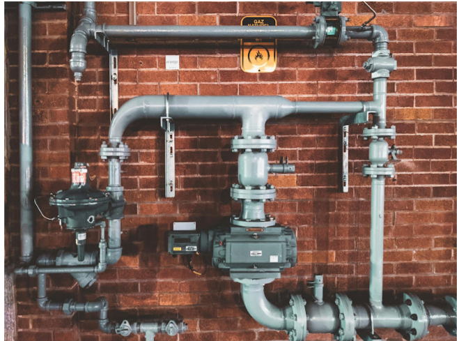 	How Local Experienced Plumbers Help Portland Homes Tackle Plumbing Emergencies