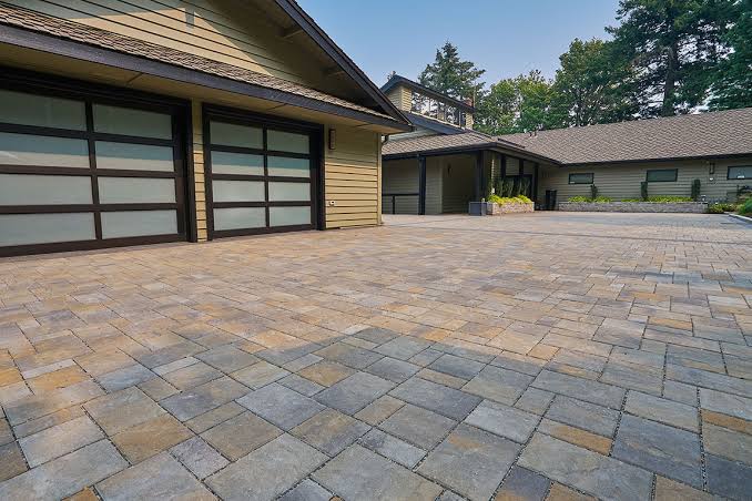 	Concrete Pavers for Driveways in Austin: Benefits, Installation & Design Ideas