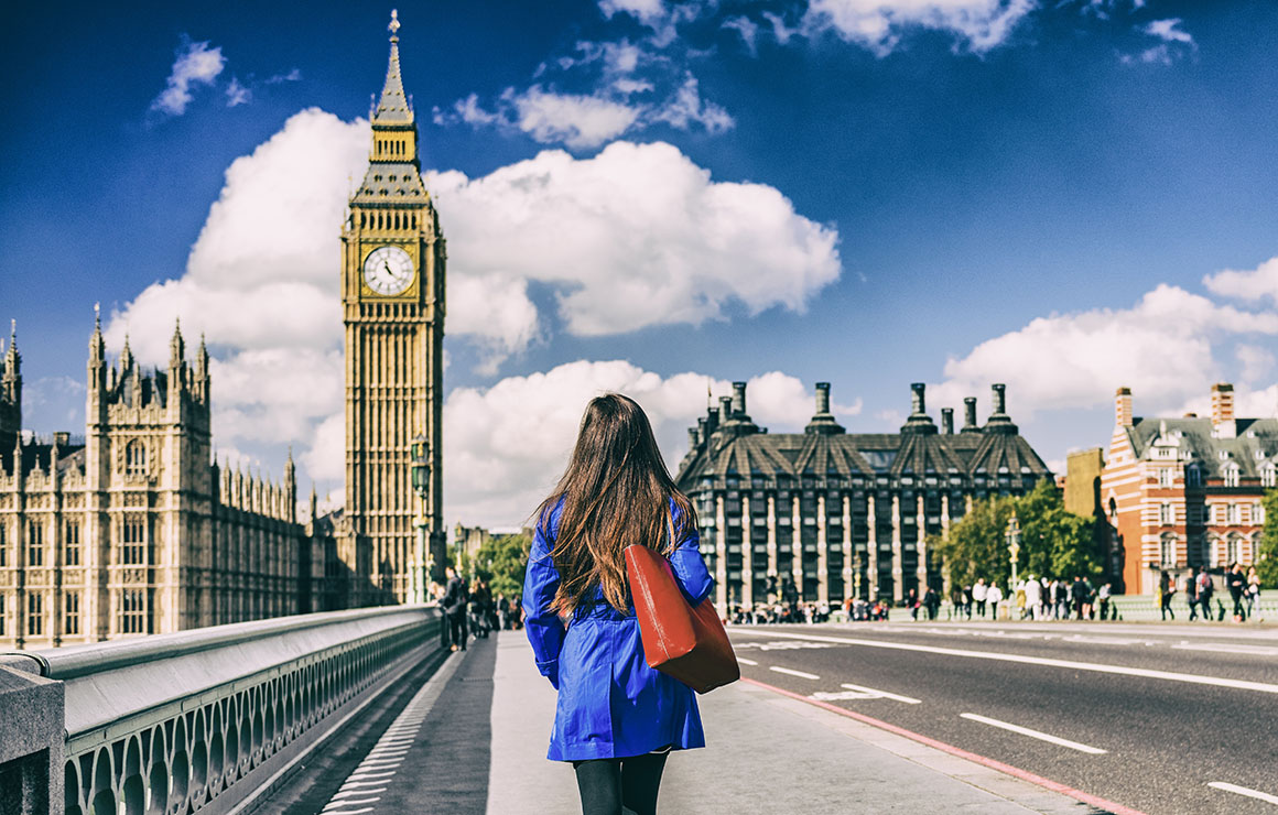 Dressing Smart When Life Refuses to Slow Down