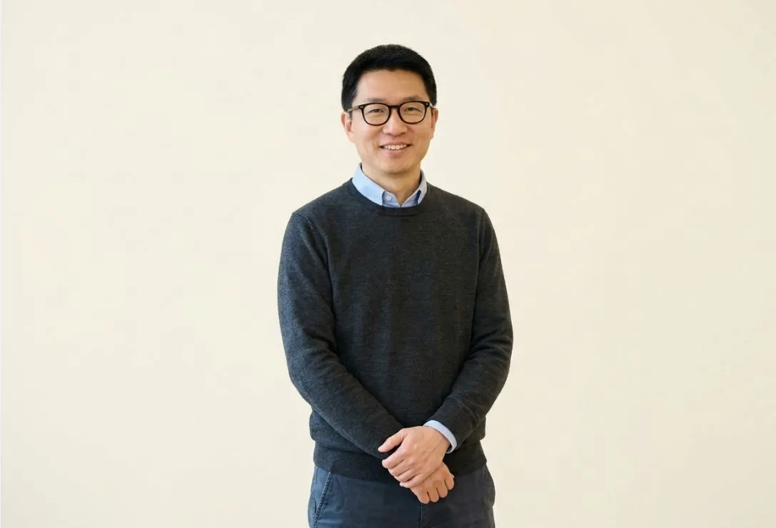 Tony Xu Net Worth, Age, Wife, Height, Education and Biography