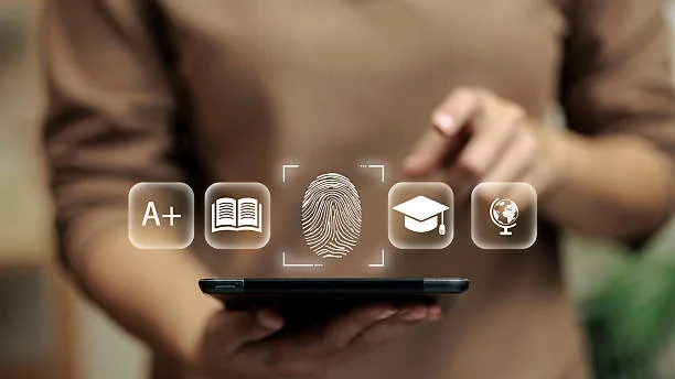 	What are the benefits and drawbacks of e-education?