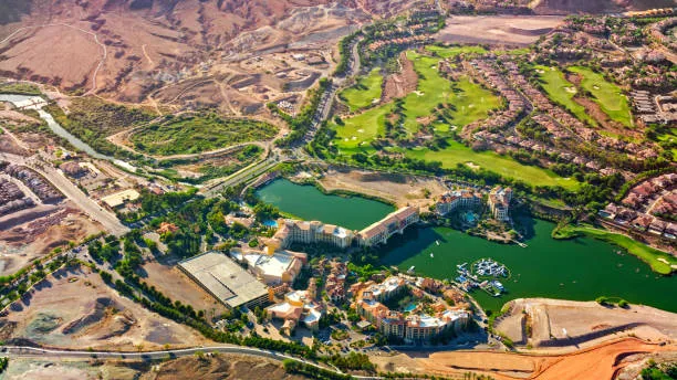 How to Find the Best Lake Las Vegas Resorts? Your Ultimate Escape From Vegas Crowd